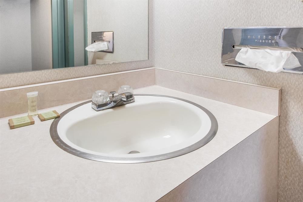 Red Roof Inn Richmond, In מראה חיצוני תמונה